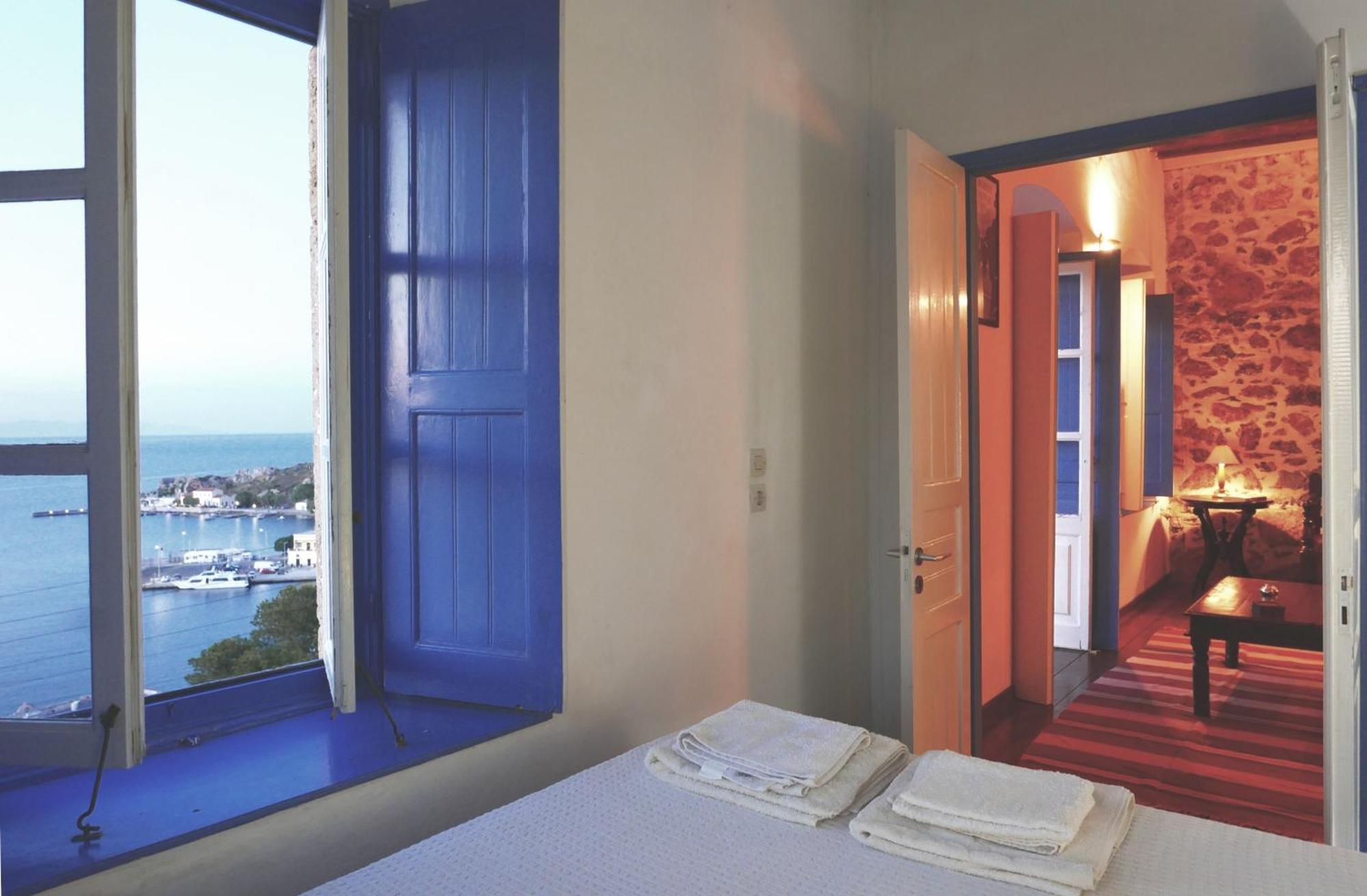 Elegeo Rockhouse Villa Agia Marina  Exterior photo