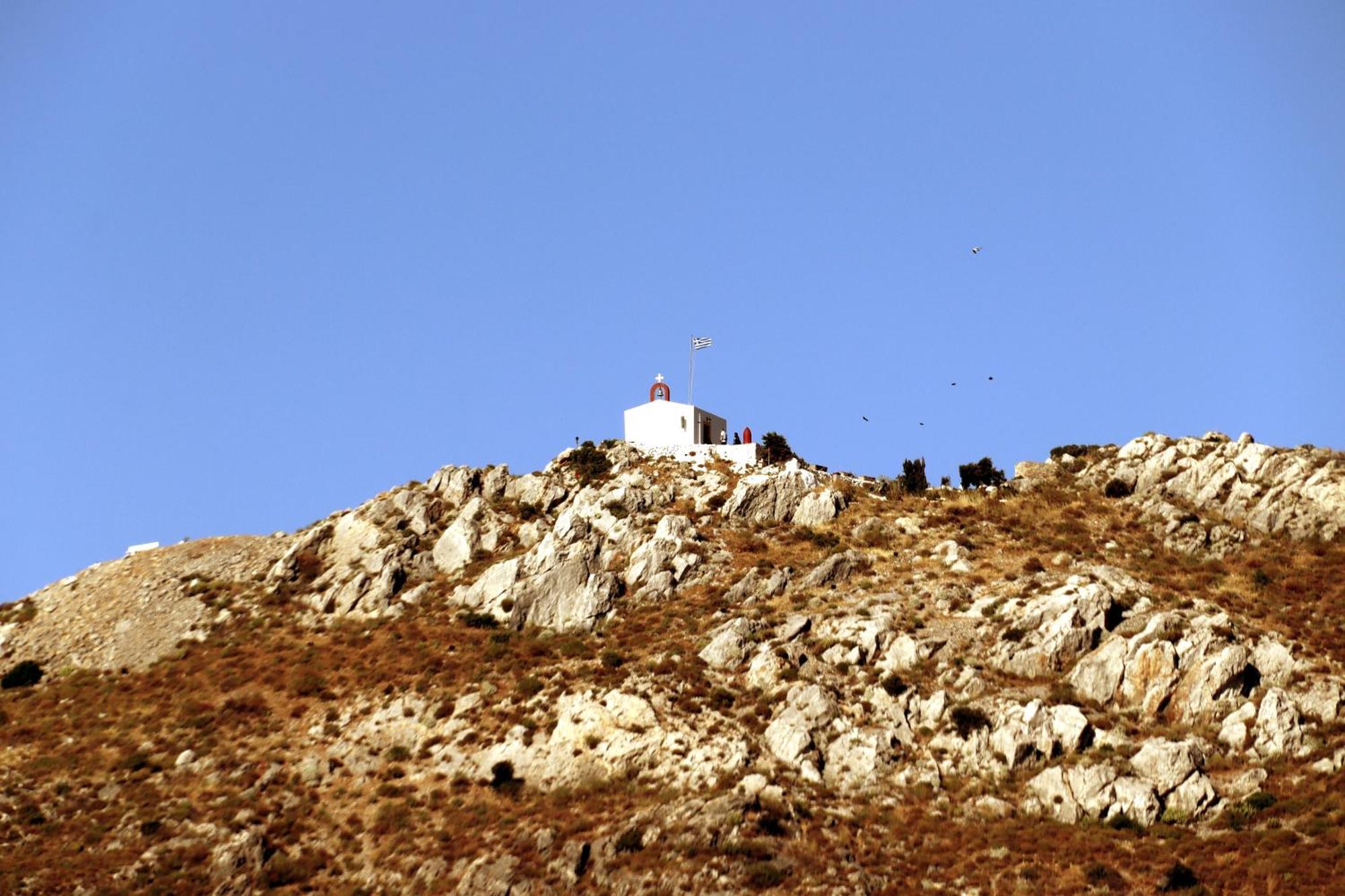Elegeo Rockhouse Villa Agia Marina  Exterior photo