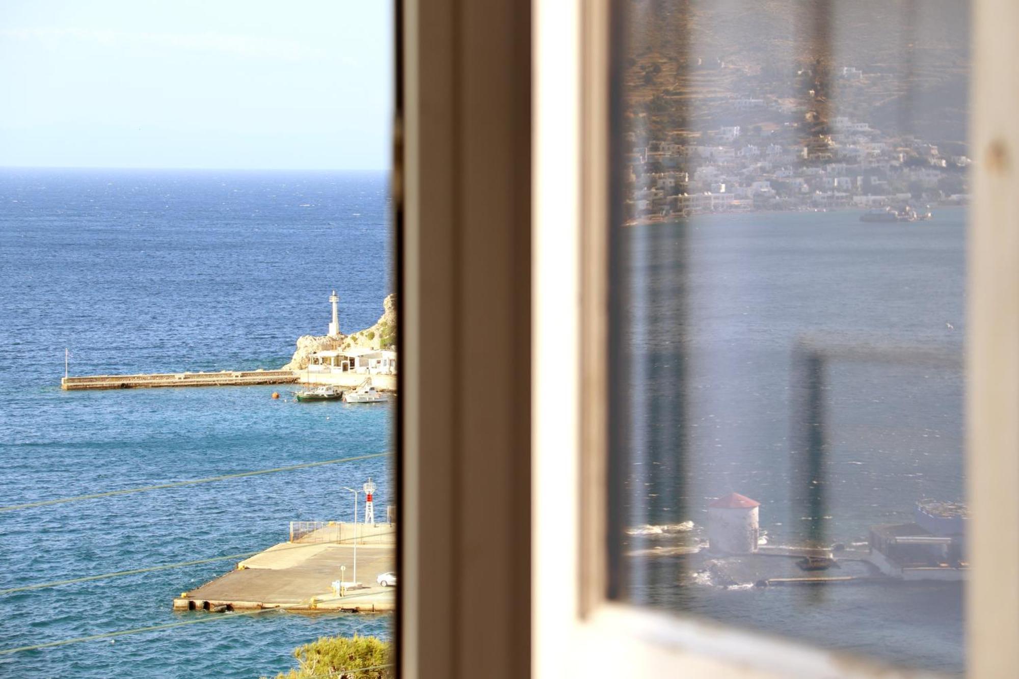 Elegeo Rockhouse Villa Agia Marina  Exterior photo