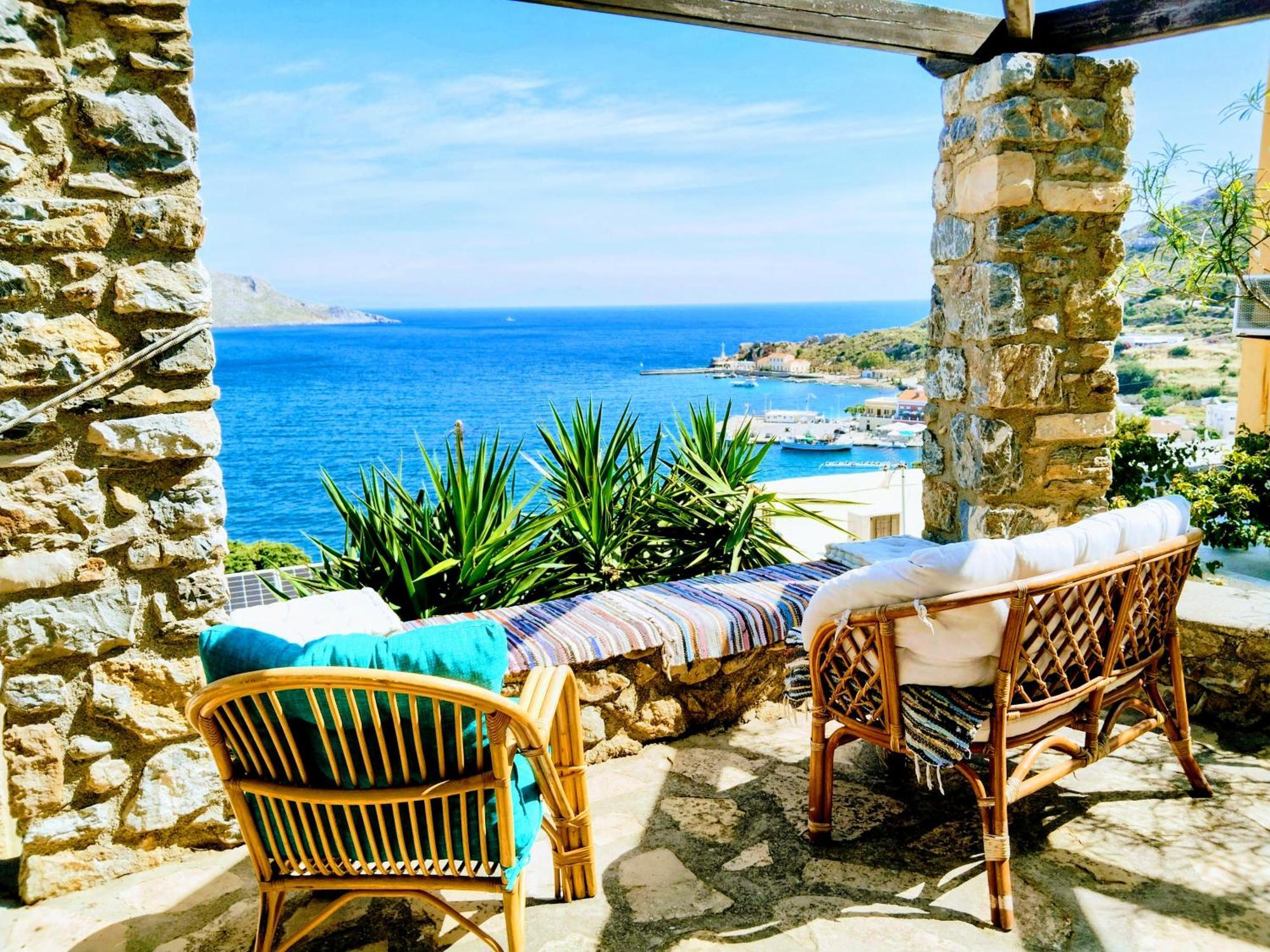 Elegeo Rockhouse Villa Agia Marina  Exterior photo